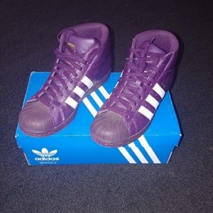 Adidas Pro Model
